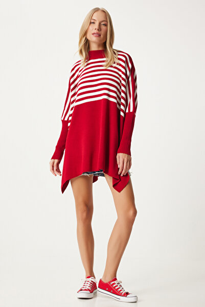Happiness İstanbul Pulover de damă oversize cu dungi roșii cu fantă laterală - DD01336