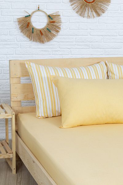 KetraHome طقم ملايات سرير مطاطي أصفر مقاس كينج قطن 180 × 200 سم كيس وسادة 50 × 70 سم