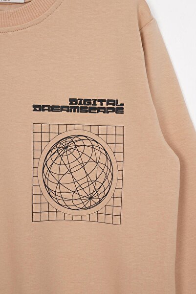 zepkids Момчешки суичър в цвят камила - дигитален печат отпред и отзад