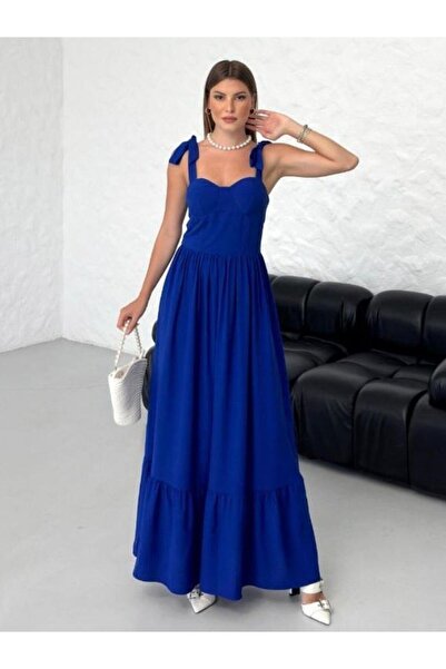 lovebox Bağlama Askı Detaylı Kloş Kesim Prenses Model Siyah Kadın Elbise 005