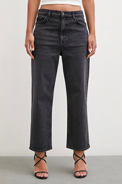 Never more High Waist Tube Leg Black Jeans
