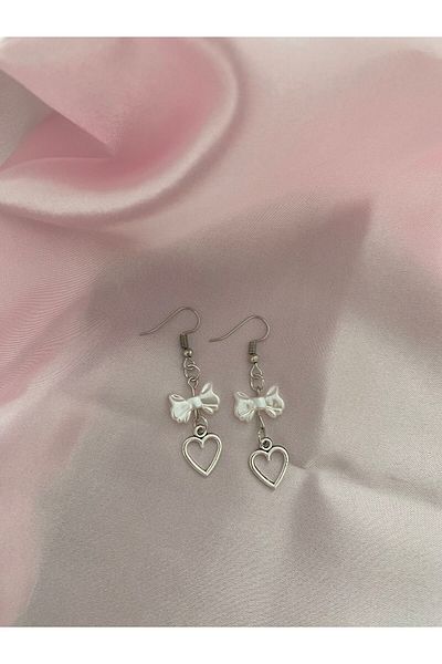 bohemian takı tasarim Coquette Minimal Bow Heart Earrings