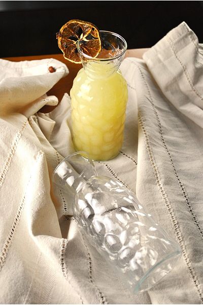 Purelegant 1 Piece 350 ml - Bead Shaped Glass Carafe Lemonade and Cold Coffee Cocktail Glass