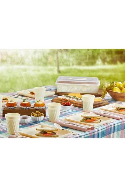 DEMPA 32-Piece Picnic Set with Bag for 6 People