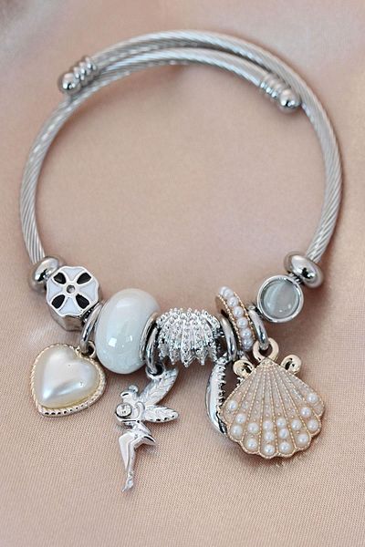 CLARİS Heart Charm Steel Bracelet with Sea Oyster and Fairy Detail