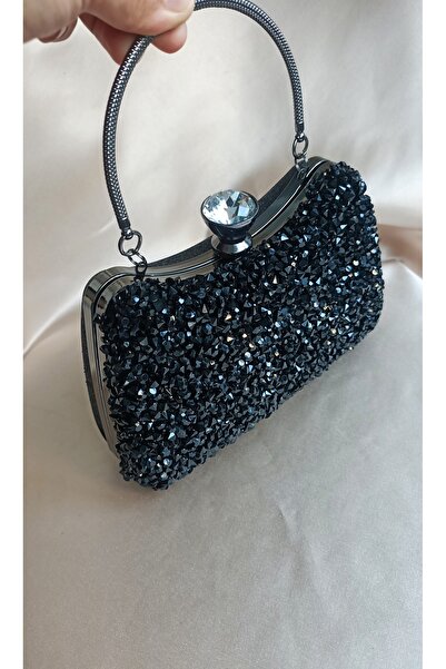 Gül Karatekin Портфолио от дамска вечерна рокля Real Crystal Large Stoned и клъч чанта - покана за специален ден