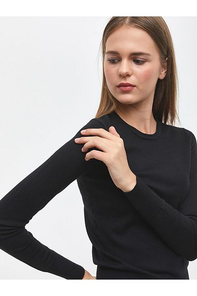 Ltb Pulover negru cu gât rotund