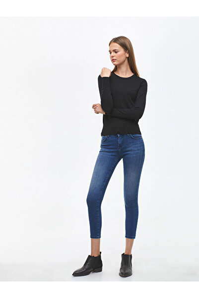 Ltb Pulover negru cu gât rotund