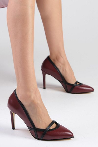 Mio Gusto Lucy Burgundy Black Bias Women's Heeled Shoes