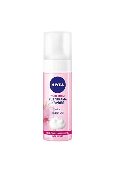NIVEA 150 ml Soothing Face Wash Foam