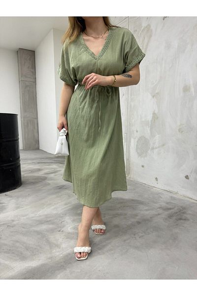 BİKELİFE Sommerliches Leinenkleid für Damen mit Fledermausärmeln und Spitzendetails