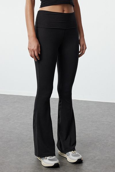 Trendyol Collection Jambiere de yoga spaniole cu nervuri din țesătură moale - Sport periat negru THMAW25TY00012