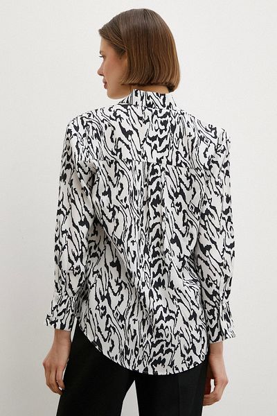Never more Animal Patterned Shirt Black