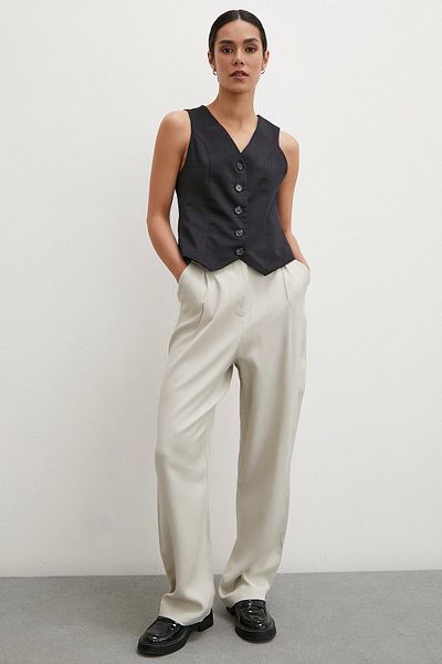 Never more Pantaloni clasici cu detaliu de centură color piatră