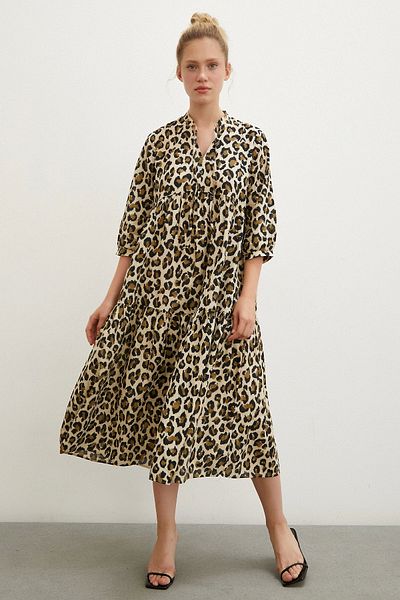 Never more Black Maxi Chief Collar Patterned Dress