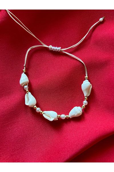 Gigi Sea Shell Pearl Detailed Bracelet