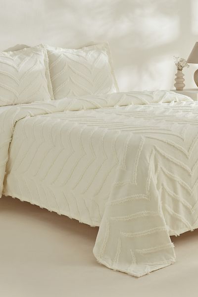 Karaca Home Arlina Geo Ecru - مفرش سرير مزدوج