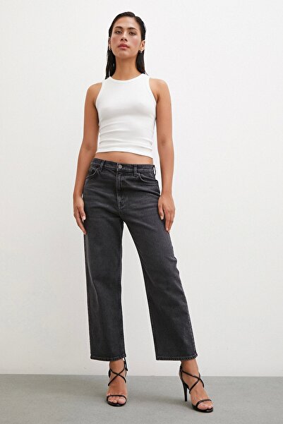 Never more High Waist Tube Leg Black Jeans
