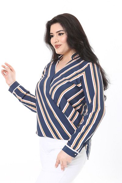 Şans بلوزة فيسكوز كبيرة الحجم باللون الأزرق الداكن - 65N37614