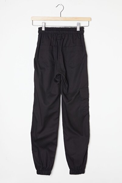 Cansın Mini Siyah Kargo Cepli Beli Lastikli Erkek ÇocukPantolon 16206