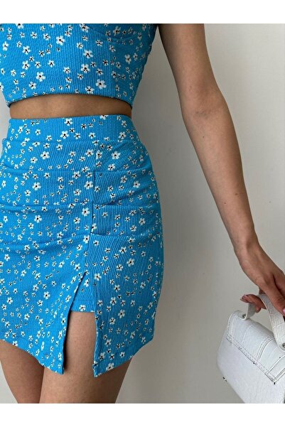 Brood Daisy Patterned Chain Strap Crop and Shorts Skirt Top and Bottom Set