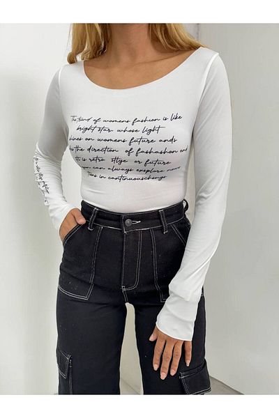 REELMODA Boat Neck and Chest with Sleeves - StylishSandyBlouse Body