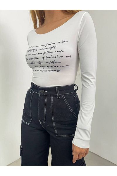 REELMODA Boat Neck and Chest with Sleeves - StylishSandyBlouse Body