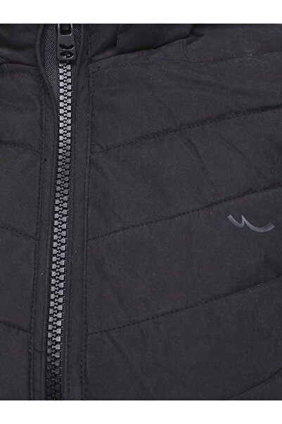 Ltb Short Puffer Black Coat