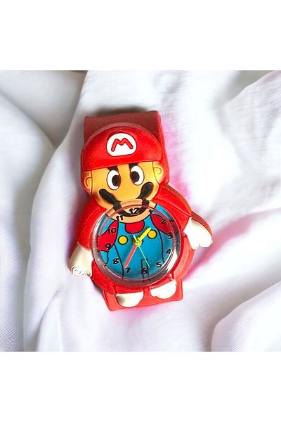 Miki & Miki Super Mario Figure Clock