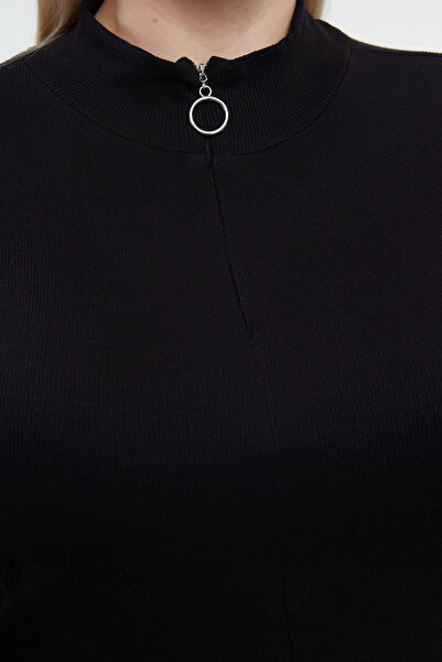 Trendyol Curve Černý stojáček na zip Bodysitting Košilka Pletená halenka větší velikosti Tbbaw25Af00019