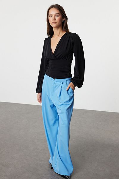 Trendyol Collection Stretchy ύφασμα - Μαύρη μακρυμάνικη μπλούζα με διπλό στήθος TWOAW25BZ00021