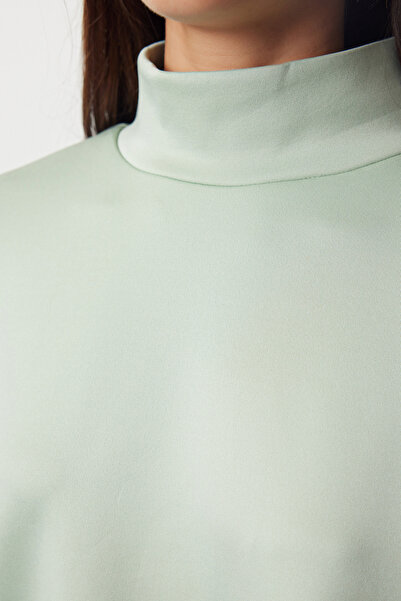 Trendyol Collection Φούτερ με μανίκια τριών τετάρτων γιακά γιακά μεγάλου μεγέθους - TWOAW25SW00016