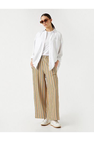 Koton Gestreifte Hose mit weitem Bein