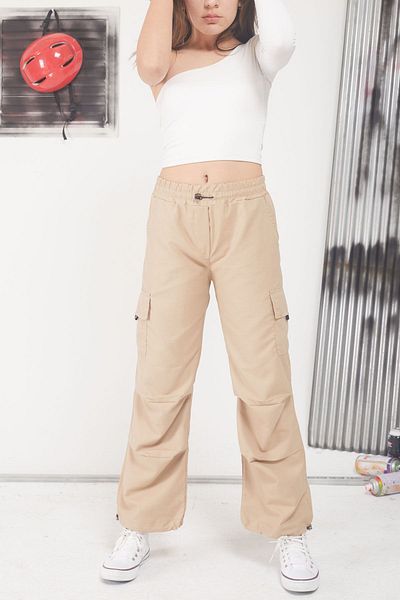 Cansın Mini Cream Cargo Pocket Elastic Leg Girl's Parachute Pants 17598