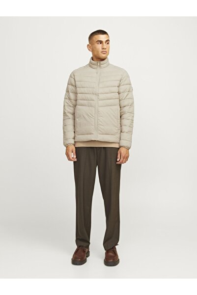 Jack & Jones Flauschige Jacke. Flauschige Jacke