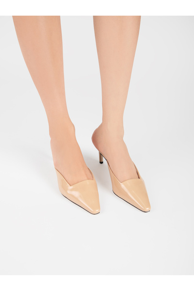 Raid By Styli Solid Pointed Toe Mules