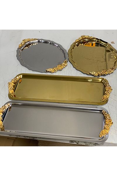 Elzemm store 2 Model Presentation Tray - Gold and Silver, Handled Baton and Oval Model