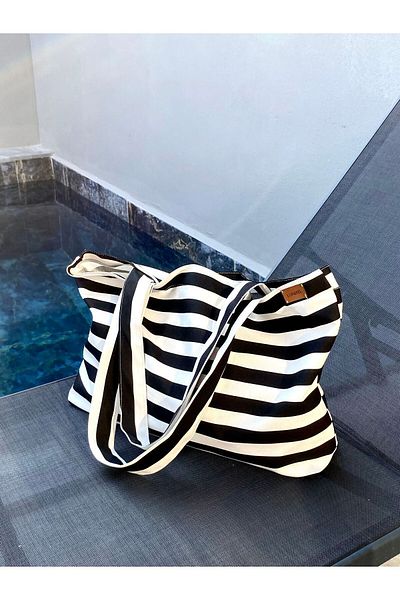 LUNAFEL Black and White Striped Tote Bag and Toiletry Bag (Pack of 2)