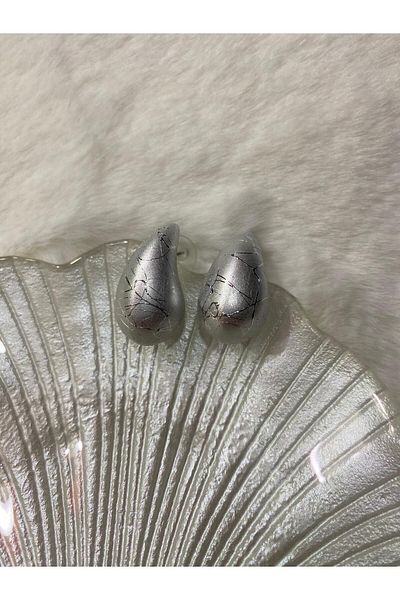 tetaccessories Hailey Bieber Veneta Earrings - Water Drop