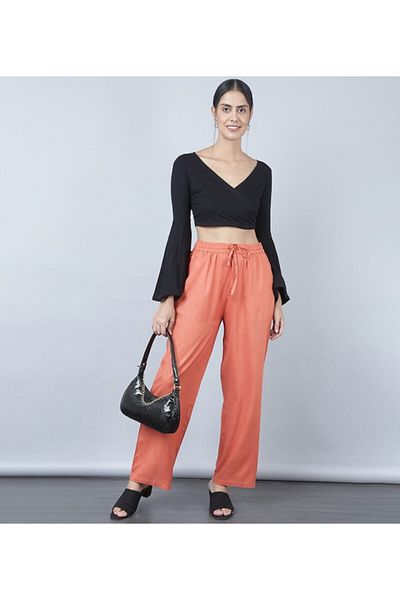 Aila Horizon Women's Orange Woven Capris Outfit