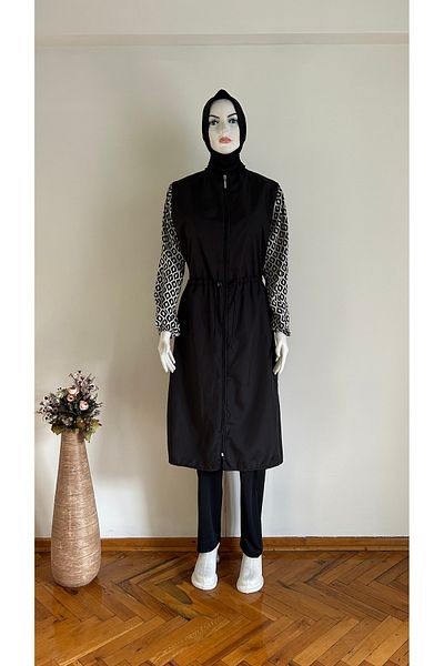 GİZGİYİM Patterned Sleeves Parachute - Three Pieces Full Covered Hijab Swimsuit