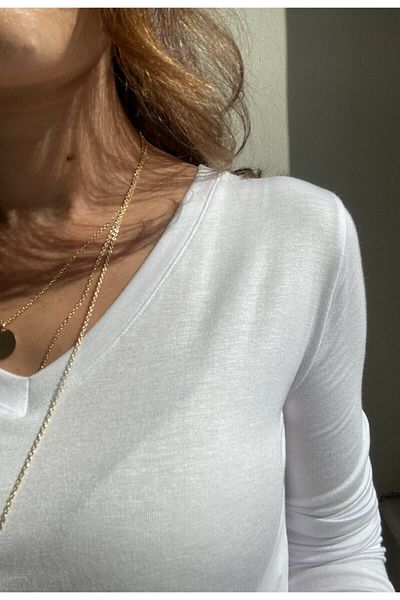 Elegant Design Soft Modal V-Neck White Basic Blouse