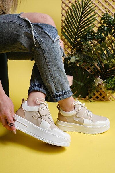 Oksit Fallon Banded Lace Up Thick Sole Air Women's Sneaker