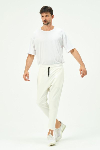 C&City Locker geschnittene Herren-Jogginghose mit geradem Bein 785 Ecru