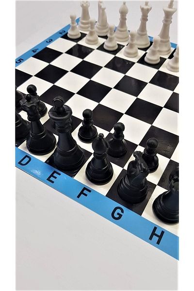 inci paketi Wooden Chess Set