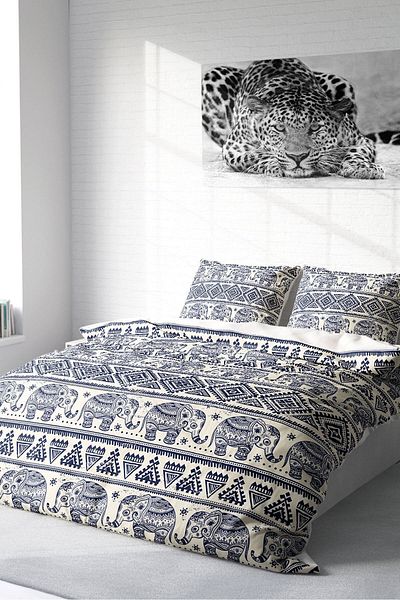 PerlaSera Ethnic Elephant 3D Custom Design - Double Duvet Cover Set, Tight Woven Cotton Satin