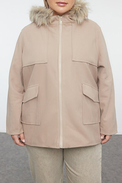 Trendyol Curve Γούνινο παλτό με κουκούλα βιζόν - κανονική εφαρμογή TBBAW25DD00004