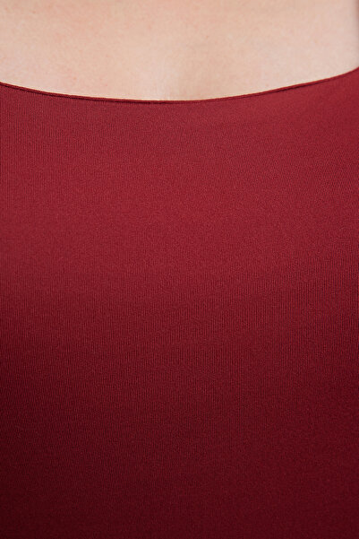 Trendyol Curve Nagy méretű Claret Red prémium kötött test - szögletes gallér TBBAW25CS00000