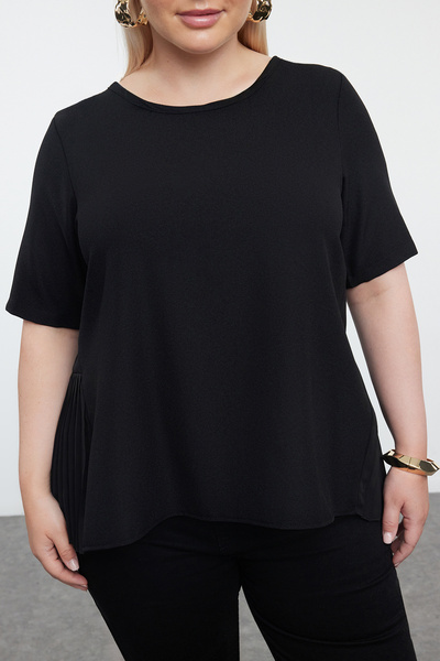 Trendyol Curve Plus Size Black Pleated Blouse - TBBAW25BZ00001