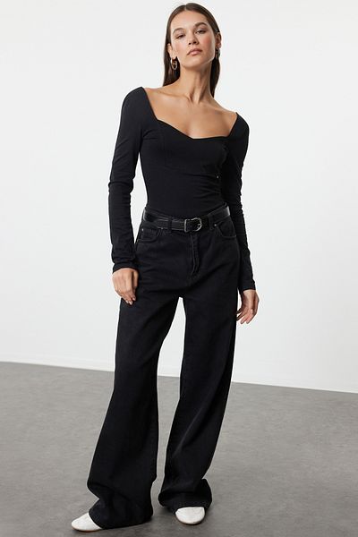 Trendyol Collection Μπλούζα ελαστική βαμβακερή μαύρη μακρυμάνικη γιακά καρδιά - Εφαρμοσμένη, TWOAW25BZ00019